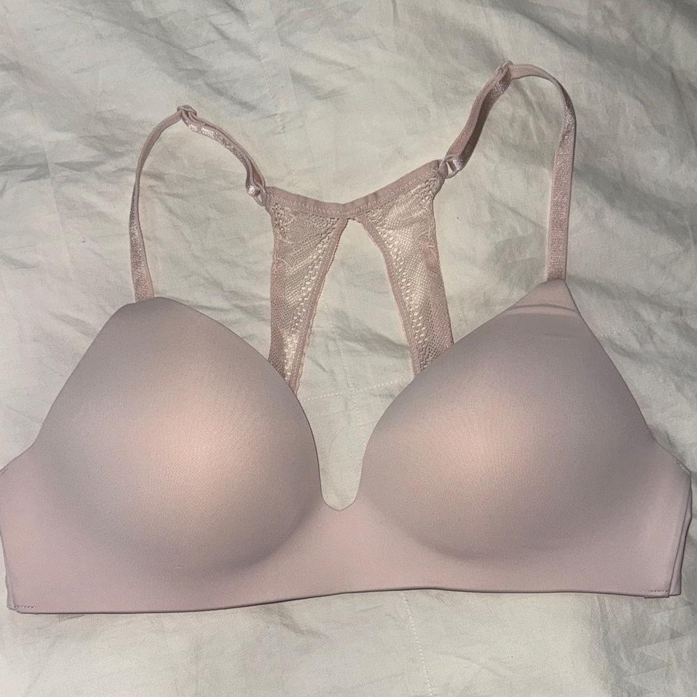 Victoria's Secret No-Wire Light Pink Racerback Bra